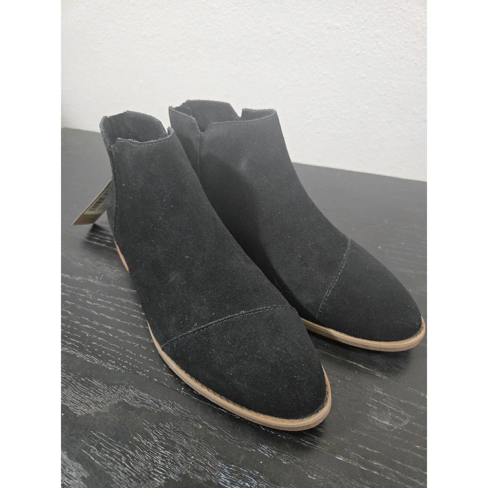 TOMS Black Suede Cap‎ Toe Ella Ankle Booties 7.5